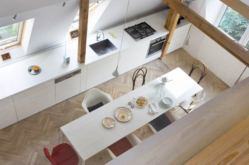 _N9M9795